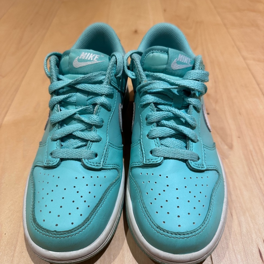 Nike Dunks - Picture 2 of 6